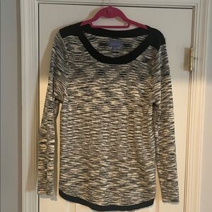 Laura Scott Black and Cream Knit sweater